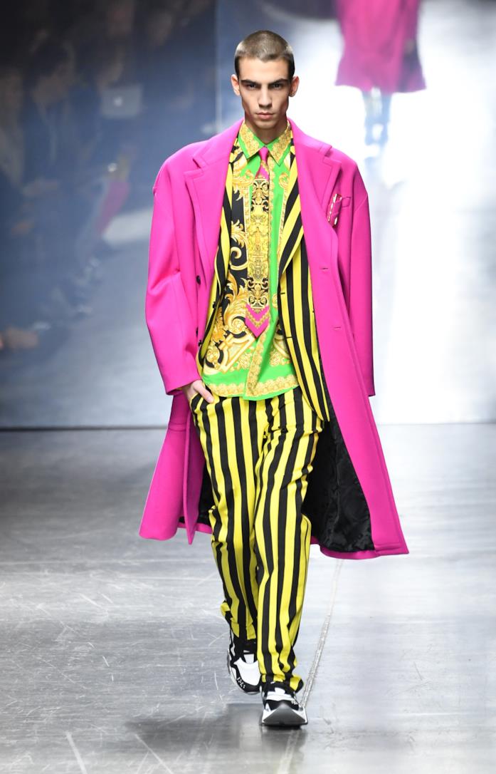 Versace Fall/Winter FW 2019/20 Milano Modello Sfilata Versace Fall/Winter 2019 2010 Mlano