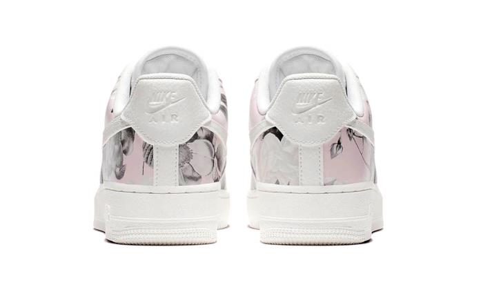 Nike Air Force 1 Floral Rose Nike Air Force 1 Floral Rose