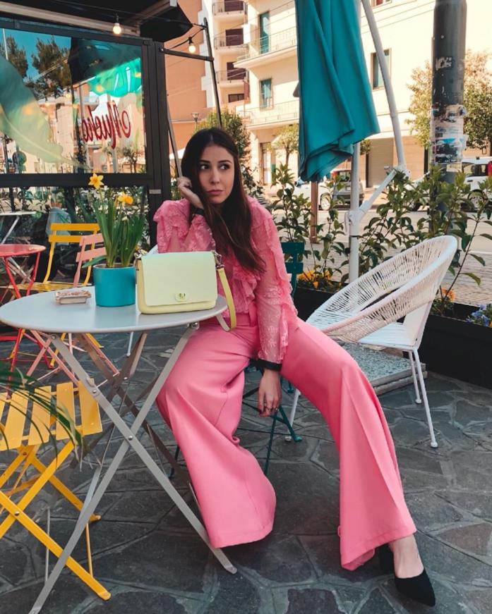 Ilaria Scalera Ilaria Scalera in total look rosa