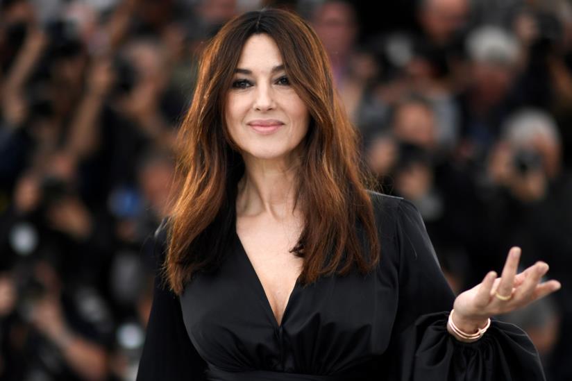 Monica Bellucci cambia look e diventa bionda Monica Bellucci castana