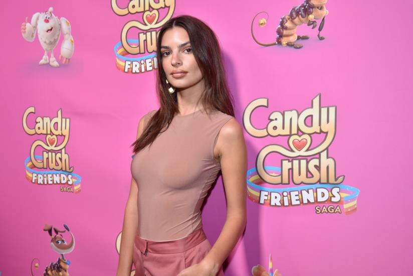 Emily Ratajkowski svela i suoi segreti per mantenersi in forma Emily Ratajkowski