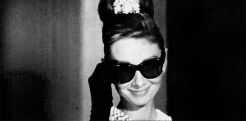 Audrey Hepburn: i migliori look GIF Audrey Hepburn