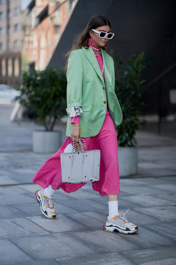 Blazer verde con gonna rosa Blazer verde menta con gonna rosa