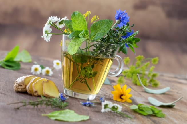 Bere tisane depurative può aiutare a ritrovare il benessere e ad eliminare le tossine Una tisana depurativa è quel che ci vuole per rimettere in moto l'organismo eliminando le tossine