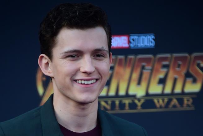 Tom Holland ad un evento per Avengers: Infinity War L'attore britannico Tom Holland