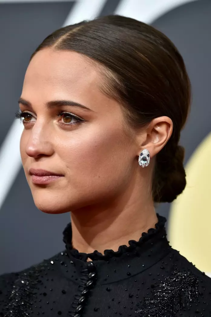 Alicia Vikander - chignon Il basso chignon di Alicia Vikander