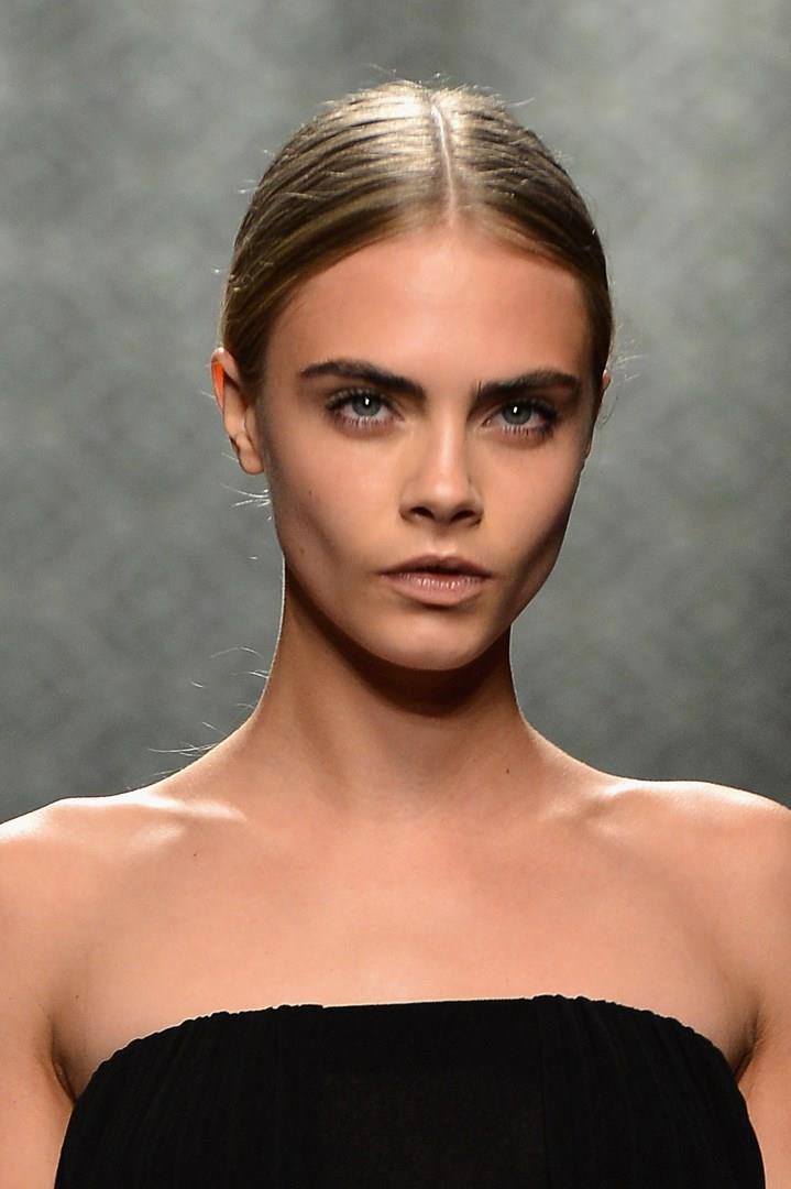 Cara Delevingne Capelli raccolti Cara Delevingne