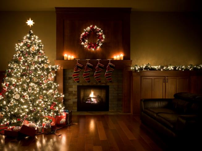 Come addobbare lalbero di natale Decorare l albero di natale modo originale