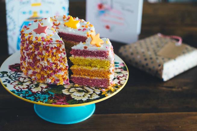 Regali e torta per la festa della mamma Migliori regali per la mamma