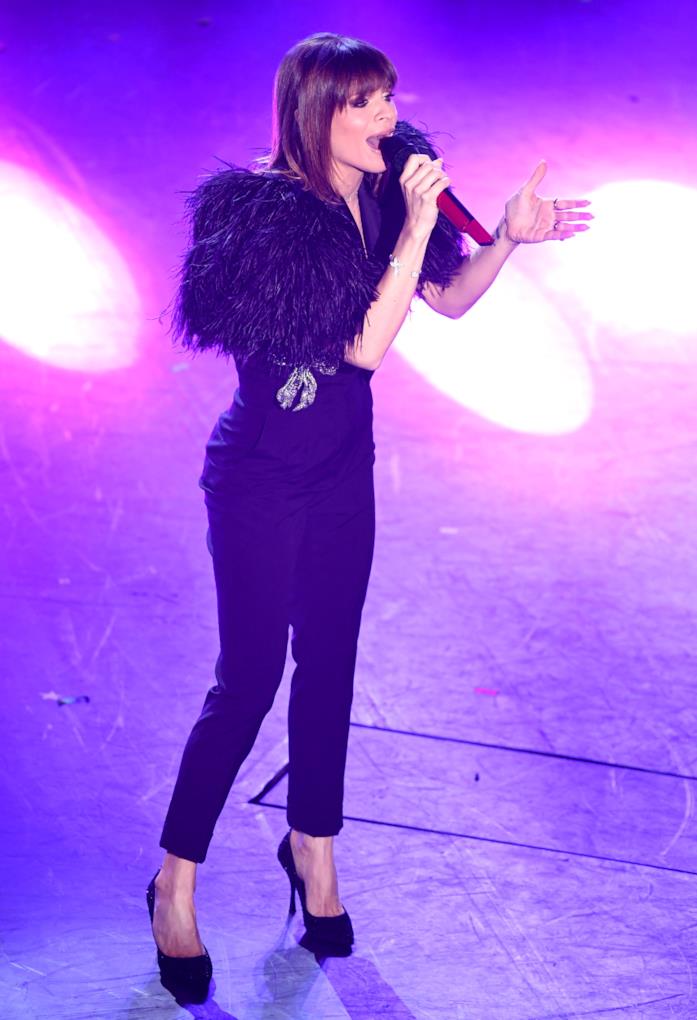 L'outfit di Alessandra Amoroso al Fetival di Sanremo2019 L'outfit di Alessandra Amoroso al Fetival di Sanremo2019