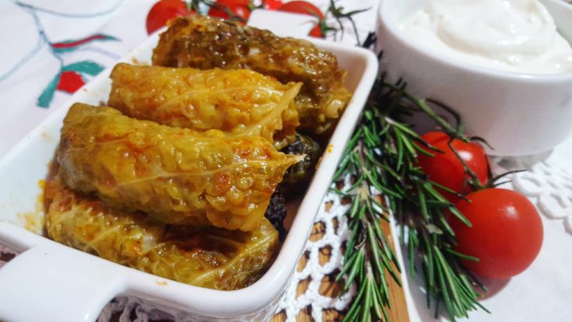 Involtini di riso Piatto con rotolini di verdura