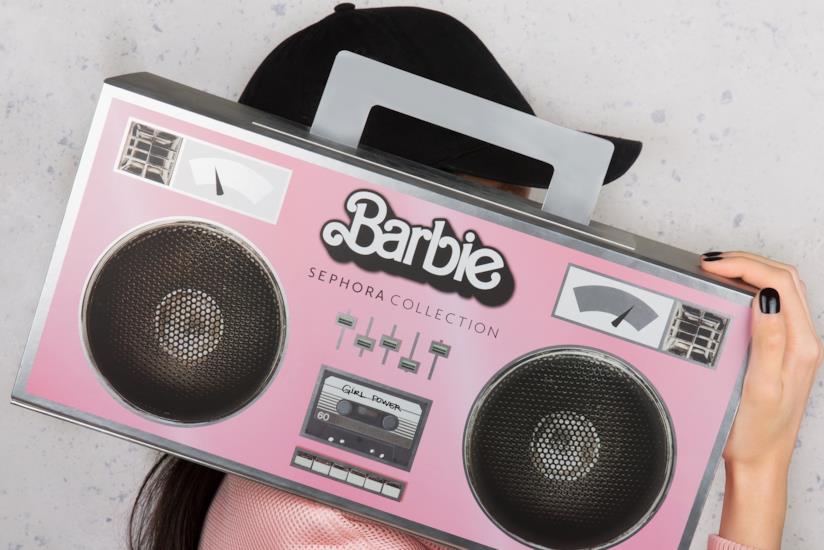 Barbie X Sephora Collection: il cofanetto make-up Barbie X Sephora Collection cofanetto make-up