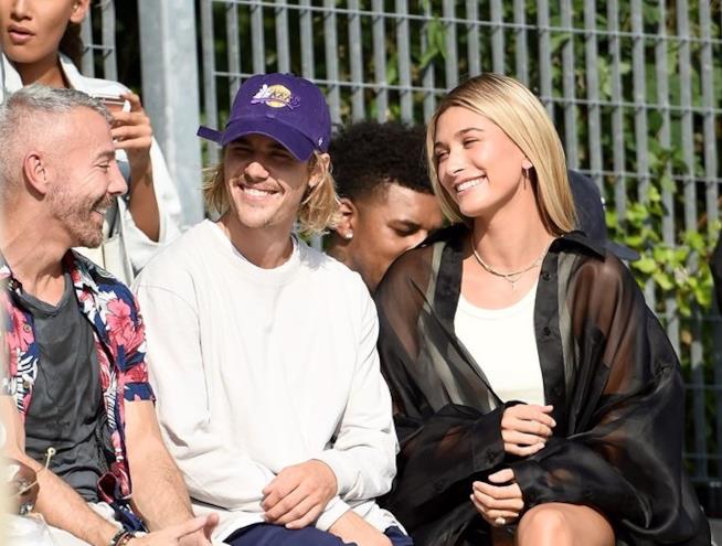 Justin Bieber condivide solo foto di Hailey Baldwin sui suoi social Justin Bieber e Hailey Baldwin