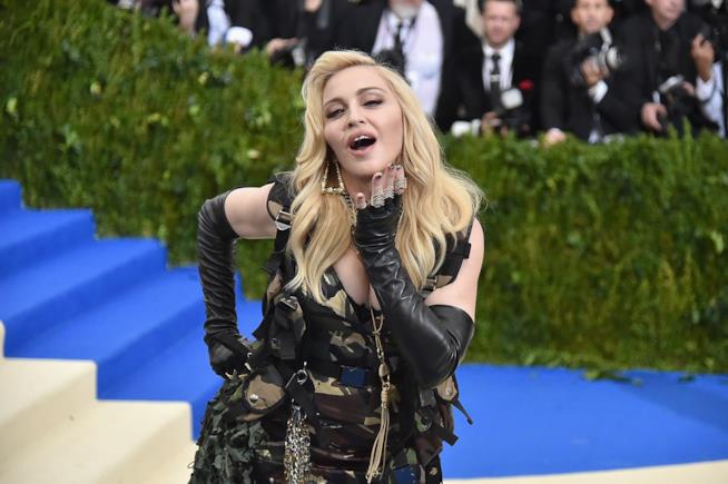 David Banda, figlio di Madonna, ha superato il provinco con il Benfica Madonna ad un evento