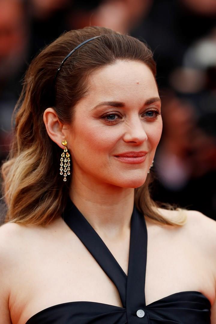 Festival di Cannes 2019: i beauty look del settimo giorno Marion Cotillard a Cannes 2019