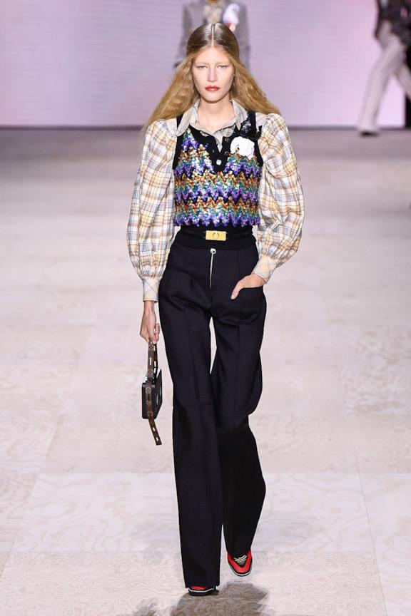Guarda la sfilata Sfilata LOUIS VUITTON Collezione Donna Primavera Estate 2020 Parigi - _PLA0011