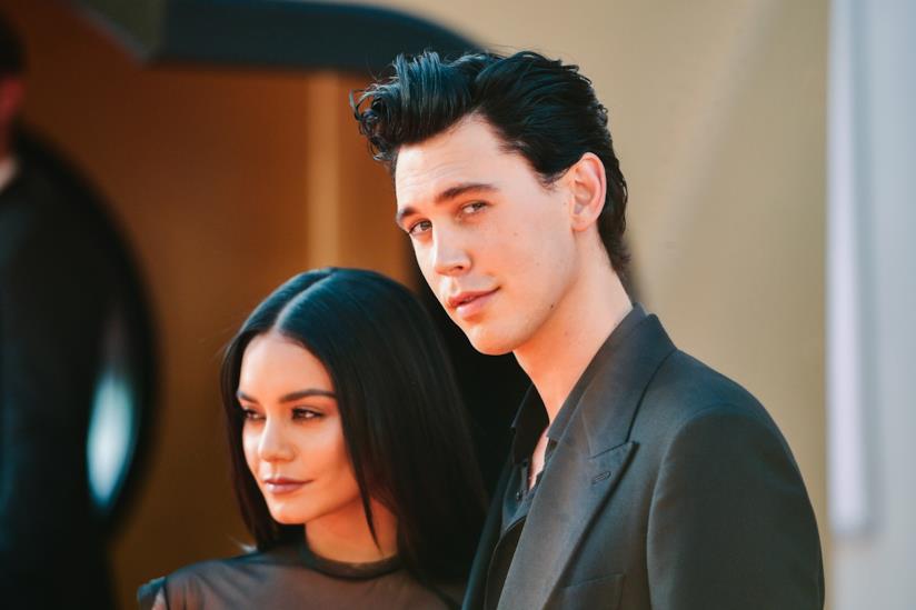 Vanessa Hudgens e Austin Butler Gli attori Vanessa Hudgens e Austin Butler