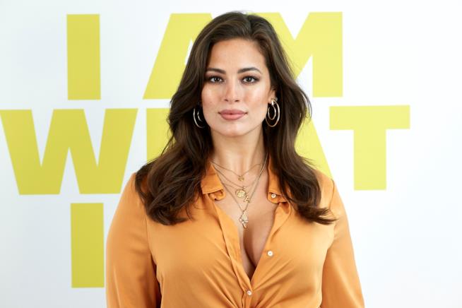 Ashley Graham è incredibilmente sensuale nel suo ultimo shooting Ashley Graham