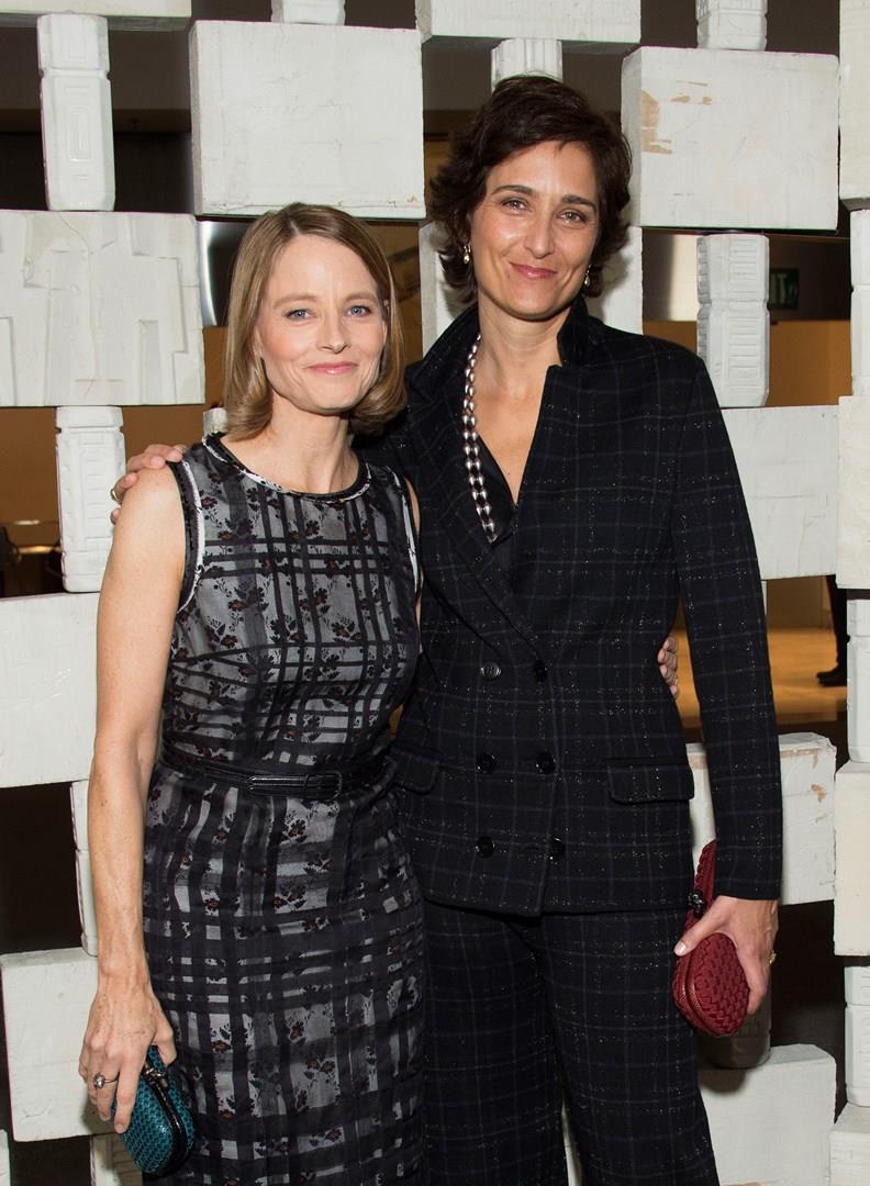 Star gay a Hollywood, i coming out più celebri Jodie Foster con la moglie Alexandra Hedison