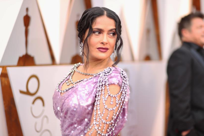 Salma Hayek non approva la bambola Barbie ispirata a Frida Kahlo Salma Hayek