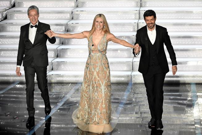 La classifica dei cantanti in gara nella seconda serata di Sanremo 2018 I presentatori di Sanremo 2018
