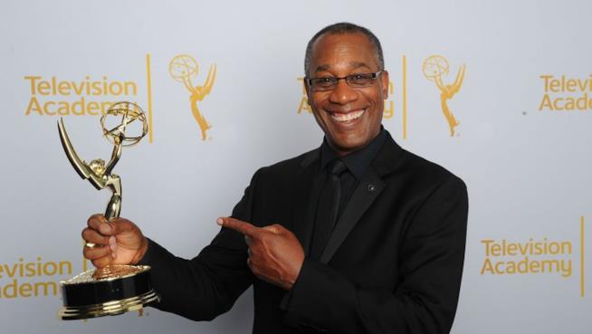 Joe Morton, che interpreta lo spietato padre di Olivia Pope in Scandal, diventa ufficialmente regular della serie Joe Morton durante la vittoria agli Emmy nel 2014