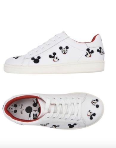 Sneaker