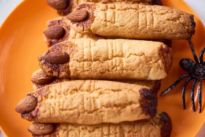 Biscotti Halloween: le dita al miele e mandorle Biscotti Halloween