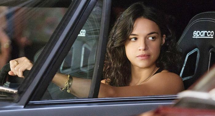 Michelle Rodriguez accusa il maschilismo di Fast & Furious Un primo piano di Michelle Rodriguez