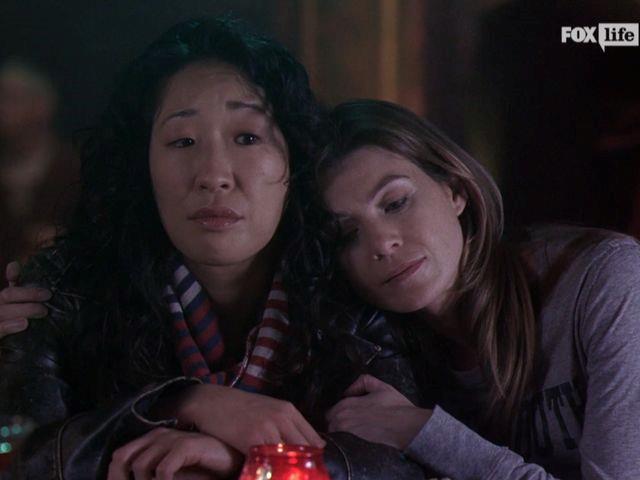 Cristina e Meredith L'abbraccio affettuoso tra Meredith e Cristina