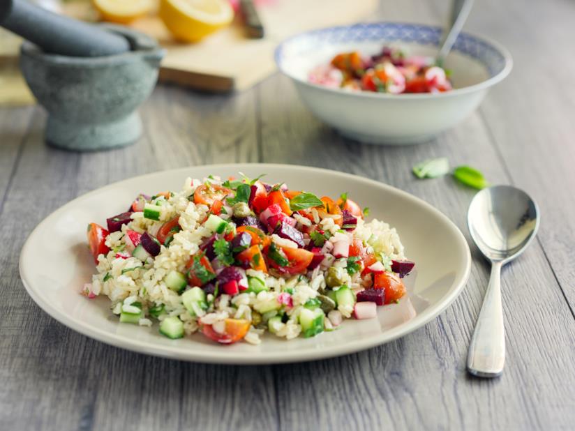 Riso freddo vegetariano, primo estivo Ricetta riso freddo vegetariano sfizioso