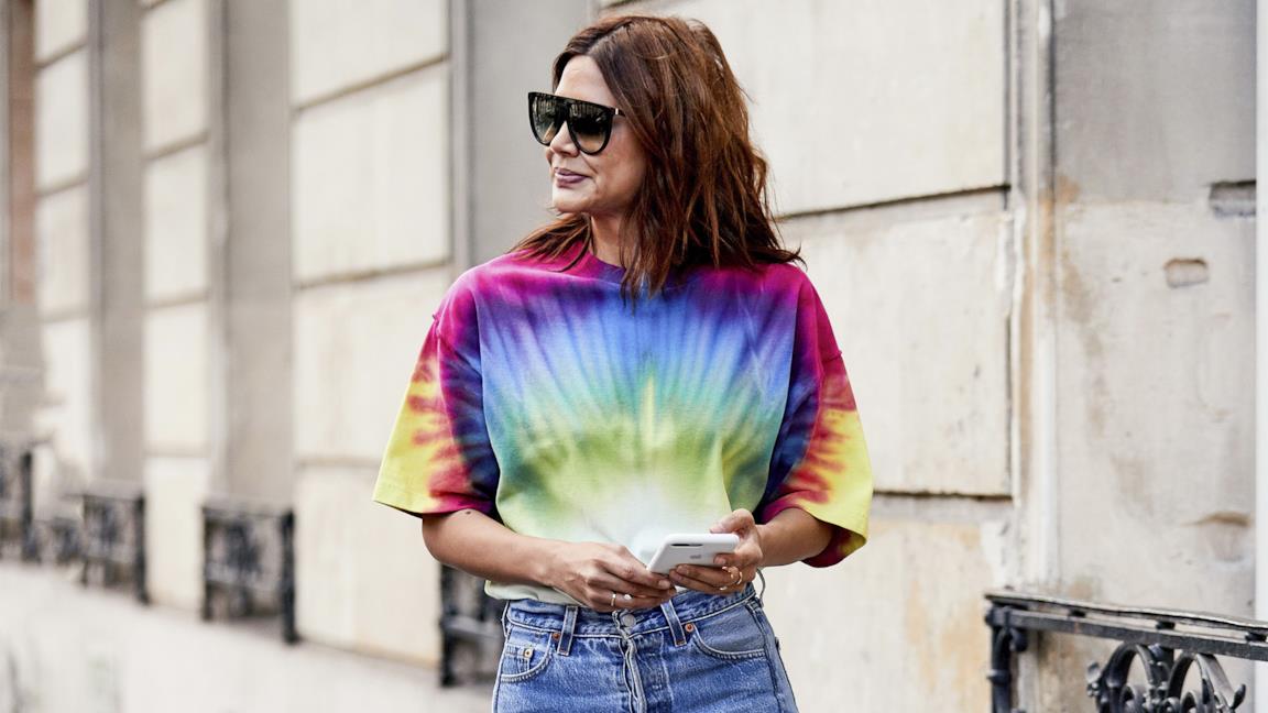 T-shirt con fantasia tie-dye dallo Street Style