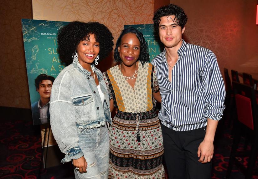 Nicola Yoon con i protagonisti di Il sole è anche una stella Il sole è anche una stella: Nicola Yoon con gli attori