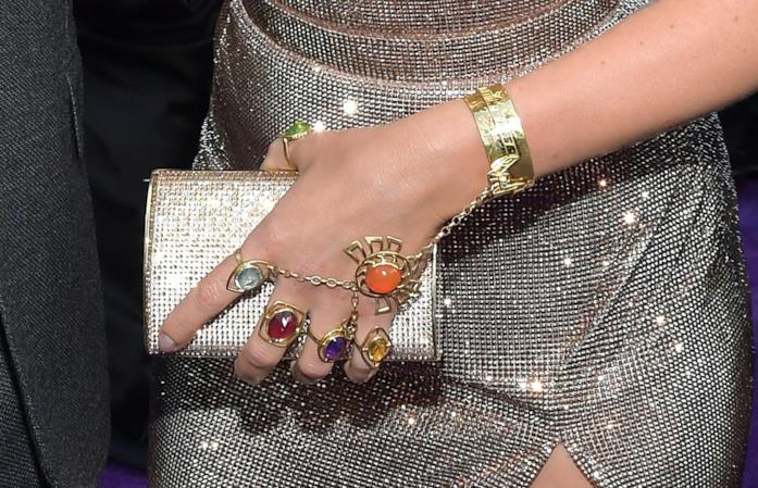 Scarlett Johansson La mano di Scarlett Johansson in primo piano