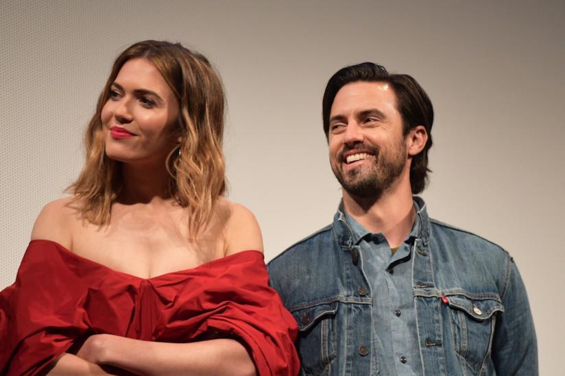 Nuove immagini dal set di This Is Us 4 con la coppia protagonista, Mandy Moore e Milo Ventimiglia Mandy Moore e Milo Ventimiglia insieme a un evento