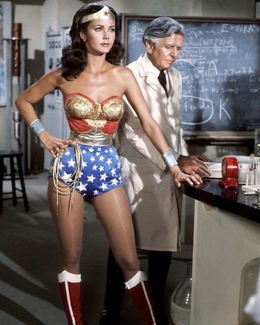 Lynda Carter in Wonder Woman Lynda Carter nella serie TV Wonder Woman