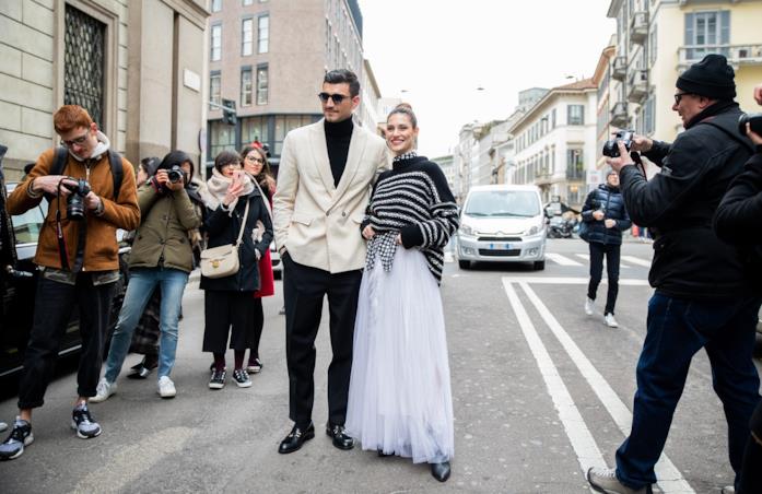 Colori chiari Look alla Milano Fashion Week