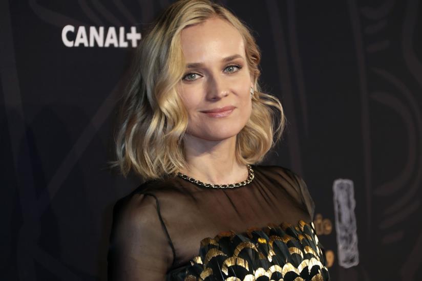 Diane Kruger mostra il suo corpo dopo la gravidanza Diane Kruger in primo piano