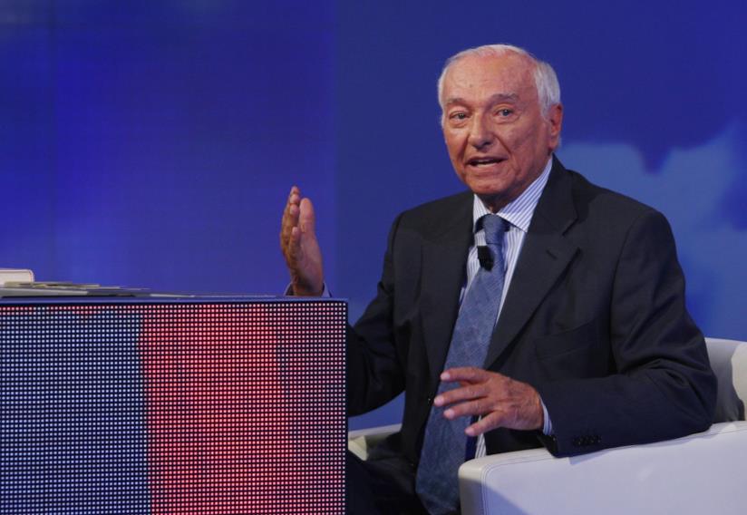 Piero Angela commenta il successo del nipote Edoardo sui social Piero Angela