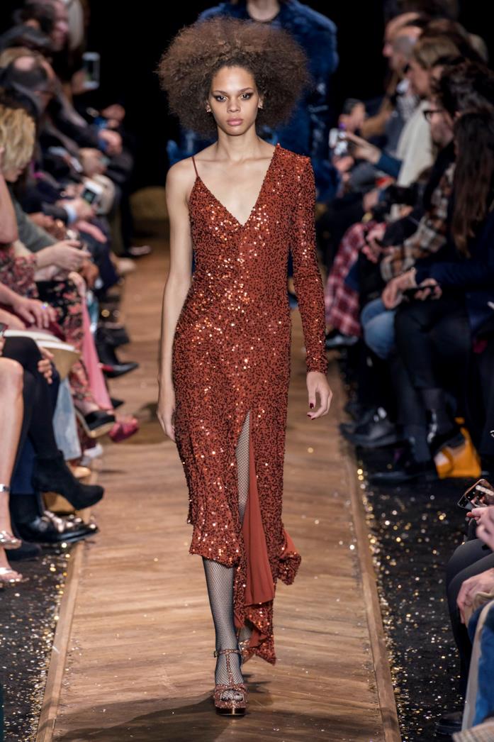 Michael Kors New York Fashion Week 2019 20 Abito di Paillettes Michael Kors New York Fashion Week 2019 20