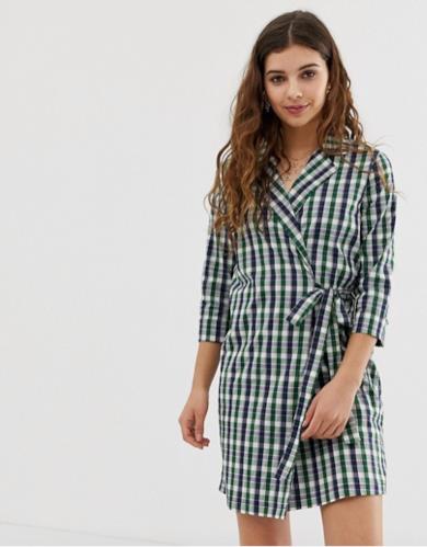 Abito a camicia a quadretti