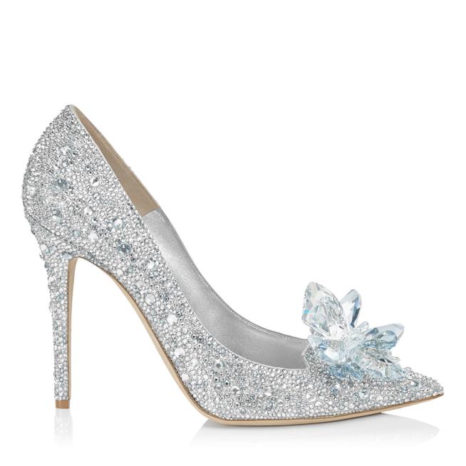 Le scarpe di Jimmy Choo ispirate a Cenerentola Le scarpe di cristallo di Jimmy Choo