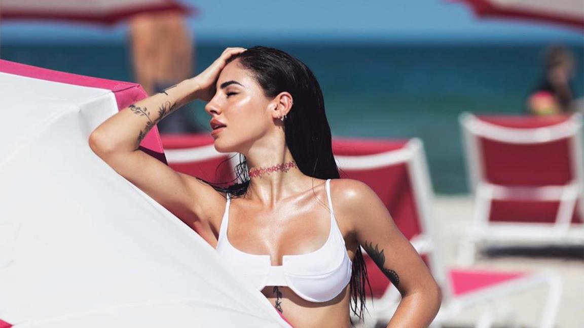 Giulia de Lellis x Bikini Lovers, costume bianco ispirato alla lingerie