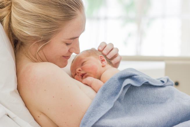 10 cose che ogni neomamma deve sapere Neomamma e bambino