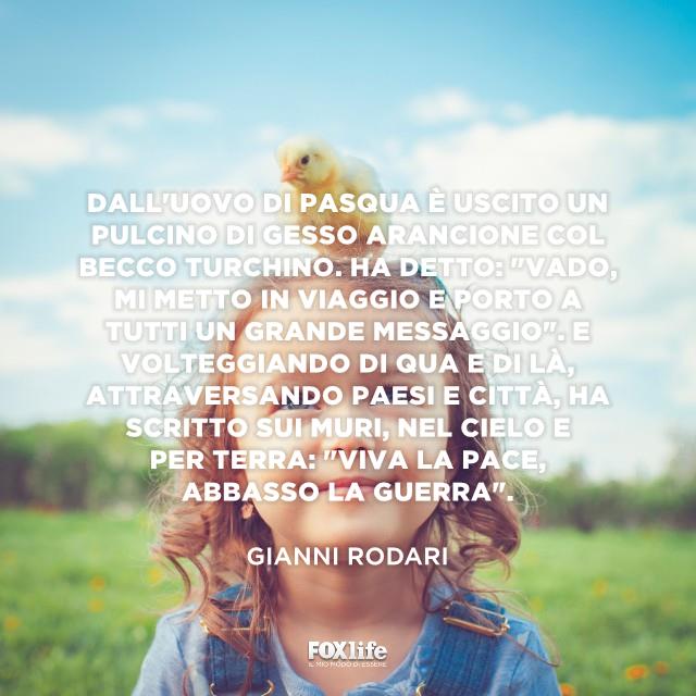 Poesia di Gianni Rodari Bambina con un pulcino