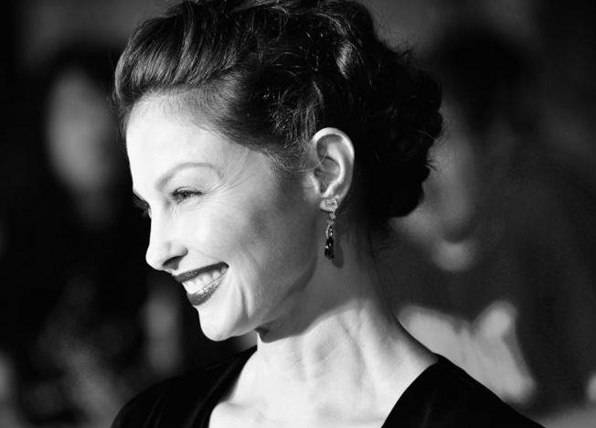 Ashley Judd vittima di sessismo in un aeroporto Ashley Judd in primo piano