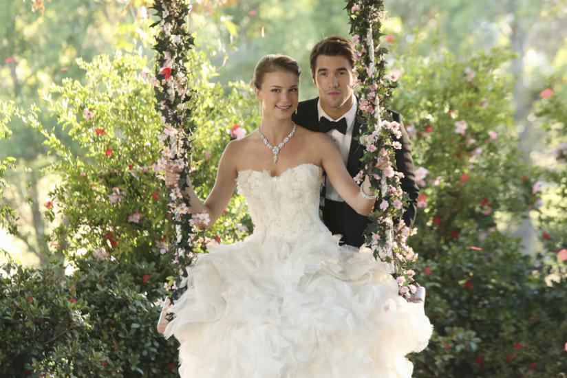 Emily VanCamp e Joshua Bowman presto sposi Nozze in arrivo per Emily VanCamp e Joshua Bowman