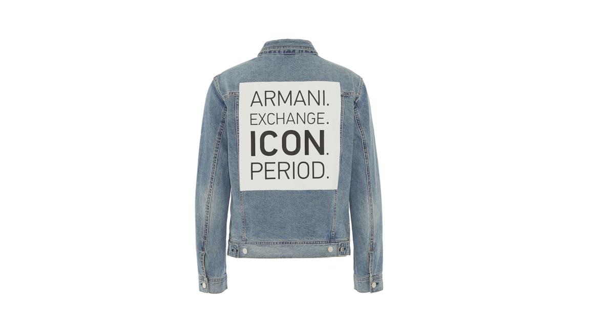 Un capo della nuova linea Armani Exchange