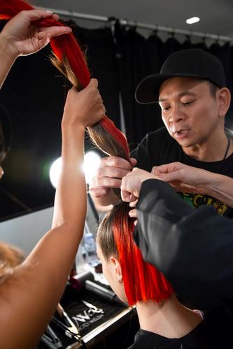 Ciocche rosse Capelli castani con ciocche rosse