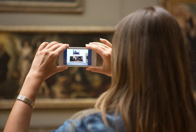Quando l’arte incontra la tecnologia: le app per gli appassionati Fotografare il quadro con lo smartphone